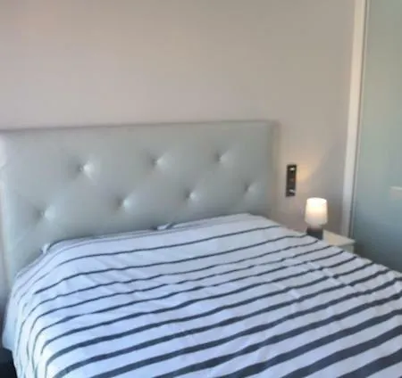 Oasis 7 *
