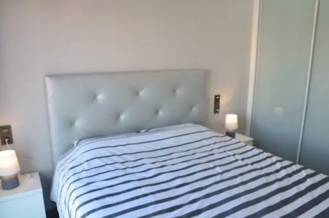 Oasis 7 *