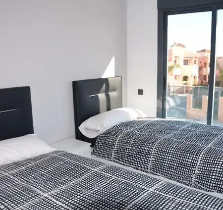 Oasis 7 Apartment